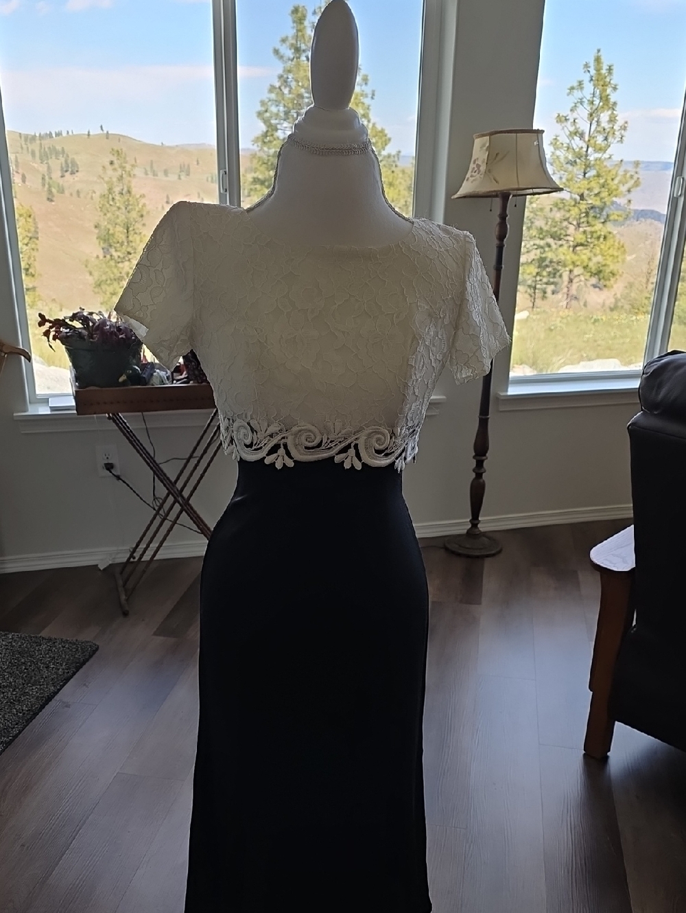 80s Vintage Womens Two-Tone Lace Maxi Dress - White Top Black Skirt